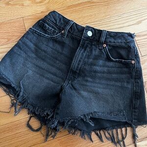 Black denim shorts, Dynamite